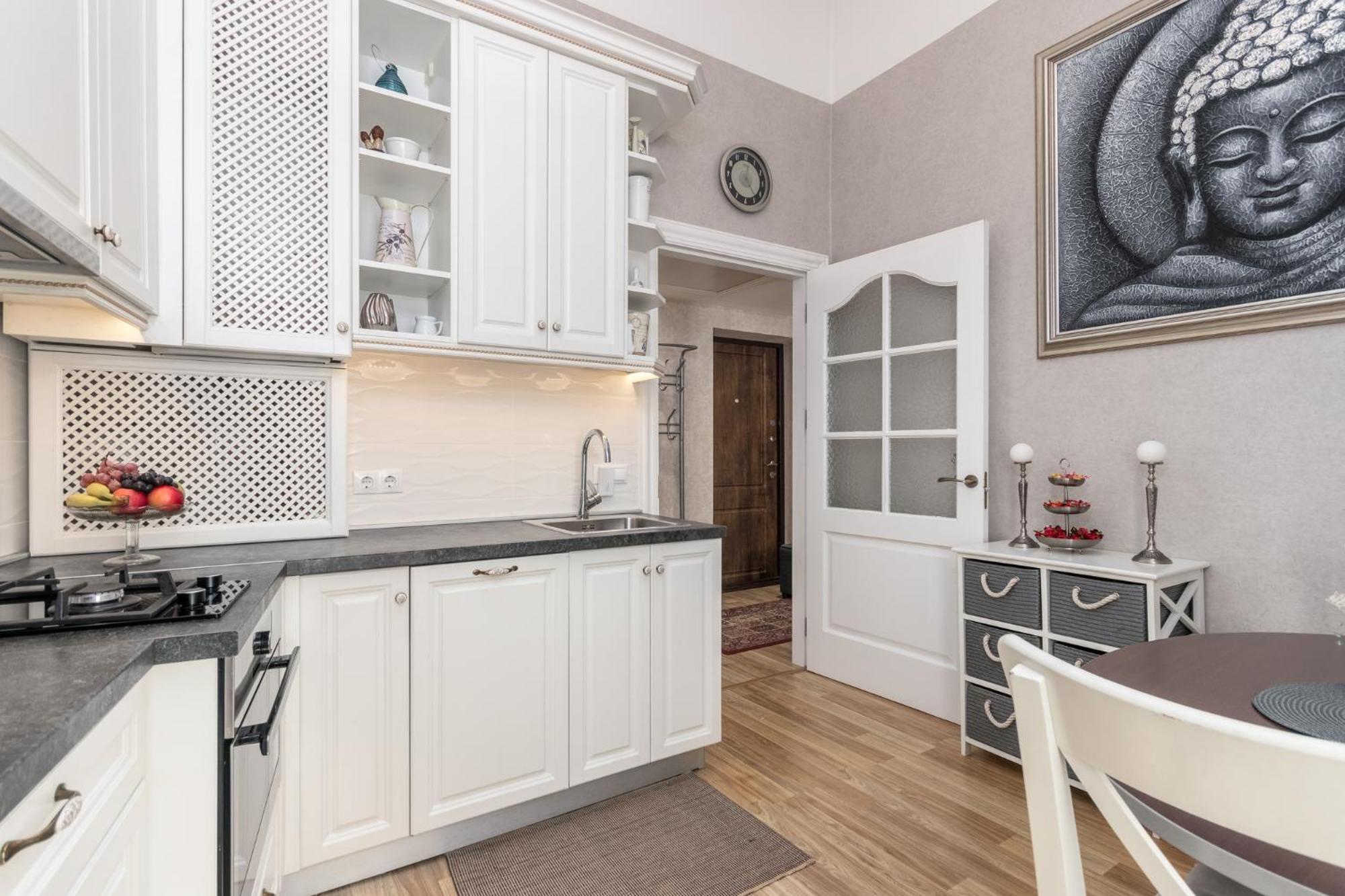 Elegant Apartment In Historical Centre & Free Locked Parking Riga Kültér fotó